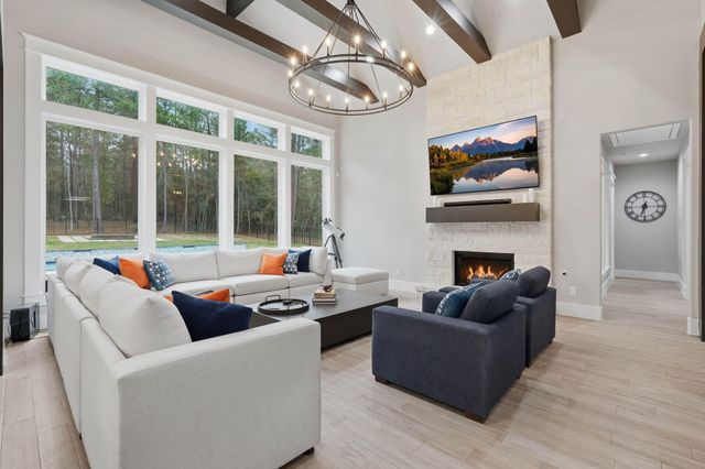 282 Red Hawk Road, Huntsville, TX 77340