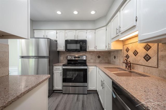 1416 Pheasant Ridge Drive, Midland, MI 48640