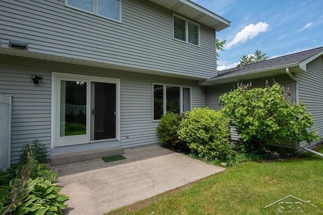 1416 Pheasant Ridge Drive, Midland, MI 48640