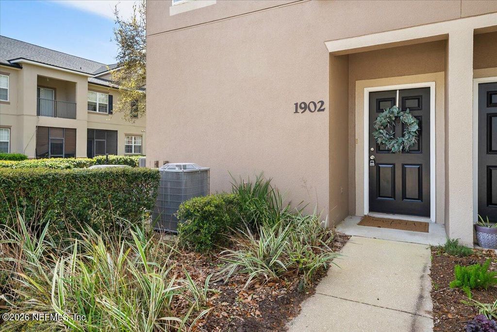 12301 KERNAN FOREST Boulevard 1902, Jacksonville, FL 32225