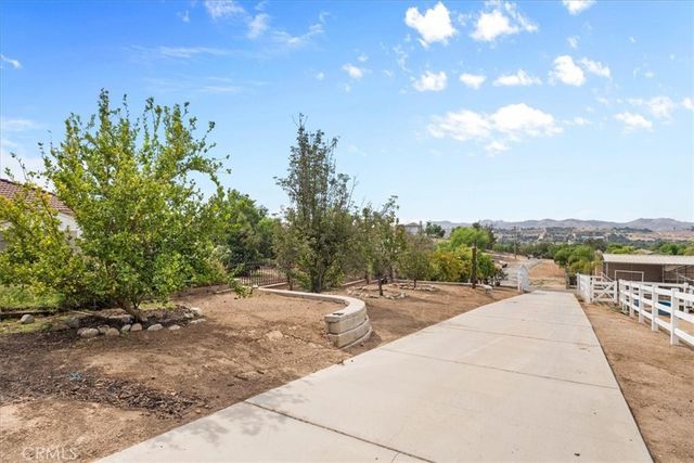 18678 Newman Avenue, Riverside, CA 92508