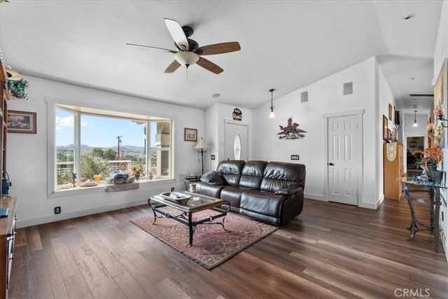 18678 Newman Avenue, Riverside, CA 92508