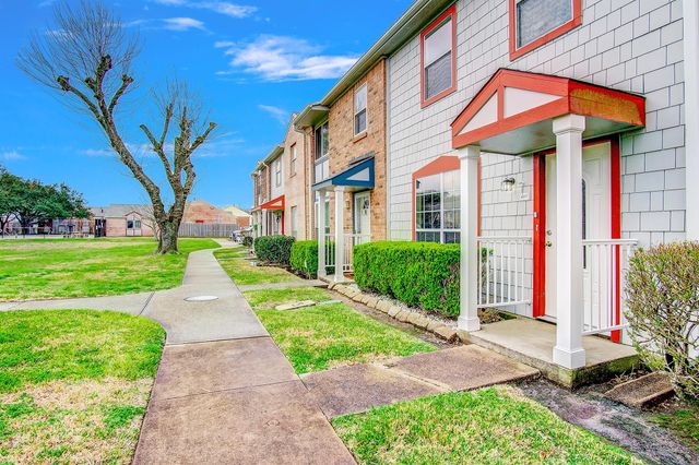 4057 Young Street, Pasadena, TX 77504