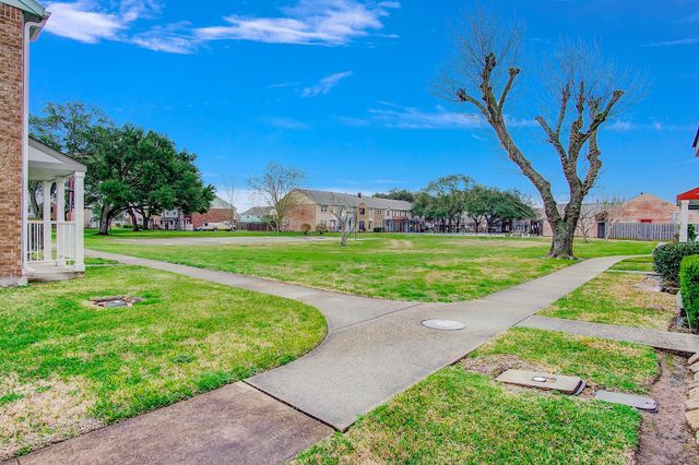 4057 Young Street, Pasadena, TX 77504