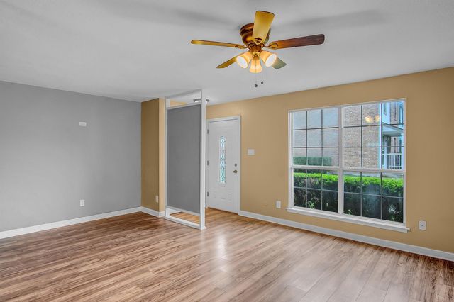 4057 Young Street, Pasadena, TX 77504