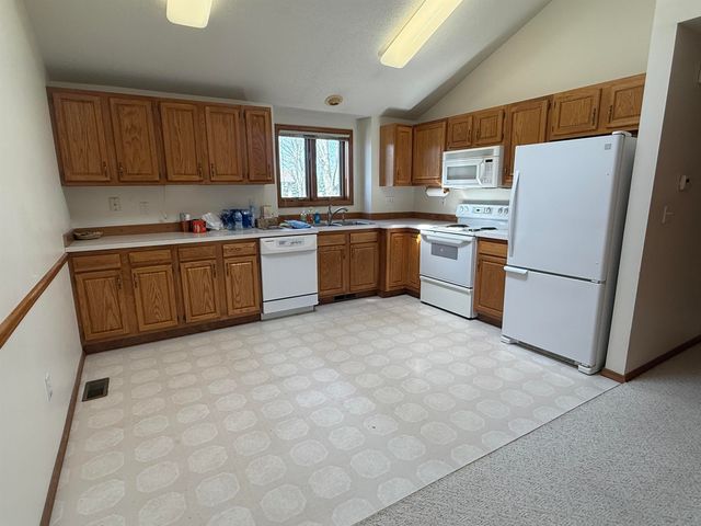 613 Kemp Court, Gladwin, MI 48624