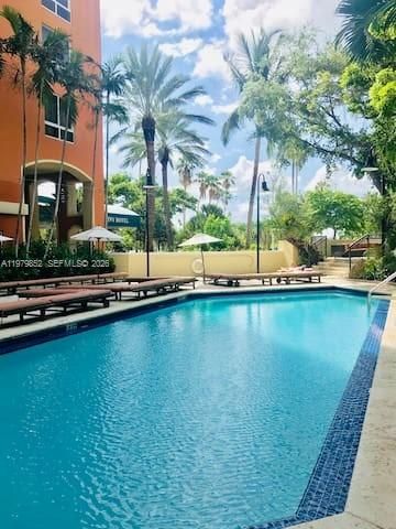 2951 S Bayshore Dr 215, Miami, FL 33133