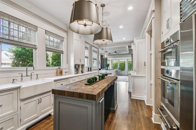 1402 S DE SOTO AVENUE, Tampa, FL 33606