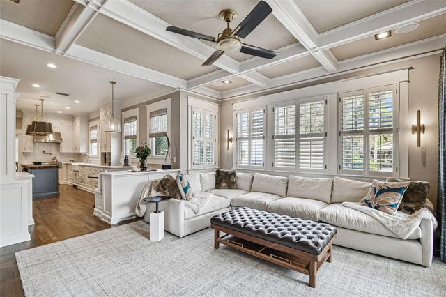 1402 S DE SOTO AVENUE, Tampa, FL 33606