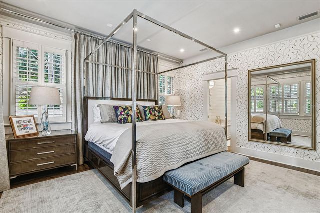 1402 S DE SOTO AVENUE, Tampa, FL 33606