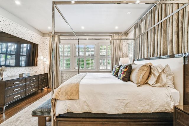 1402 S DE SOTO AVENUE, Tampa, FL 33606