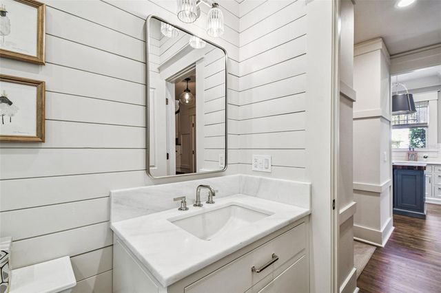 1402 S DE SOTO AVENUE, Tampa, FL 33606