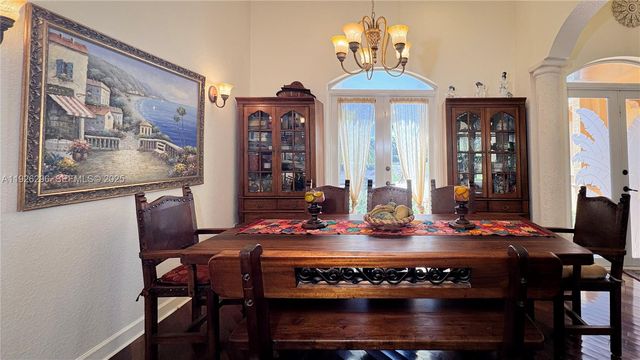 20401 SW 184th St, Miami, FL 33187