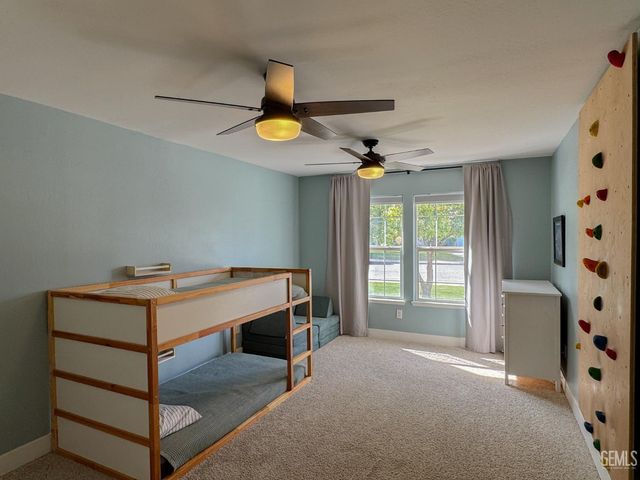 9320 Quail Brook Court, Bakersfield, CA 93312