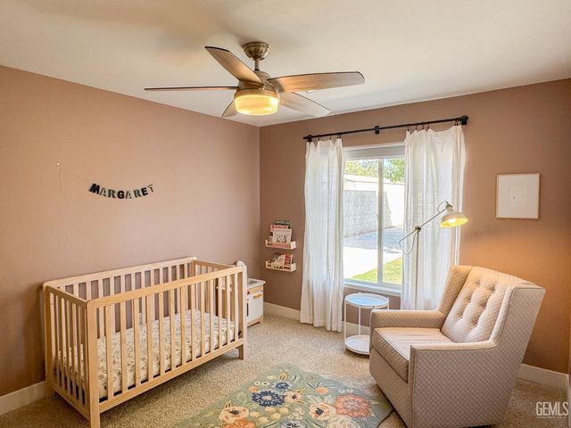 9320 Quail Brook Court, Bakersfield, CA 93312