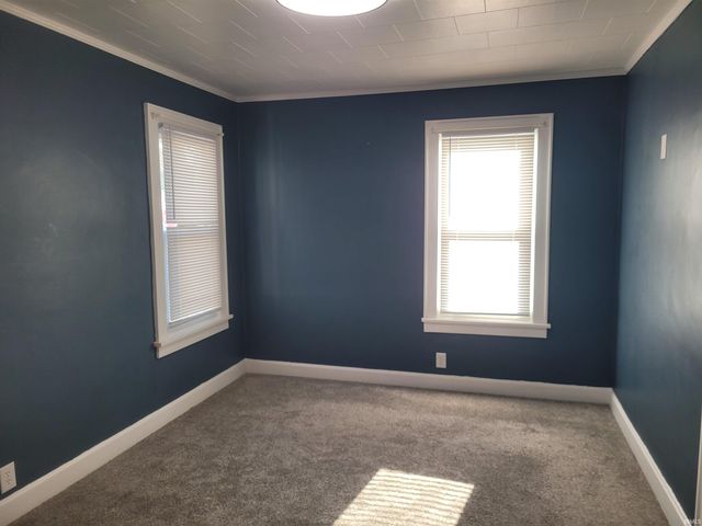 1547 E Locust Street, Vincennes, IN 47591