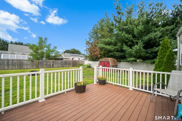 4 Eleanor Road, East Hartford, CT 06118