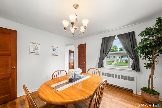4 Eleanor Road, East Hartford, CT 06118