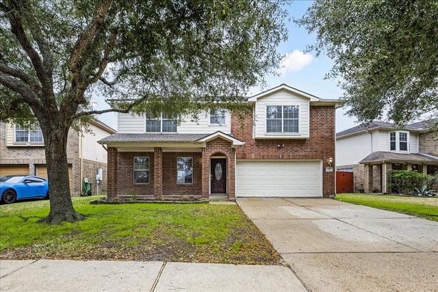 158 Bristol Bend Lane, Dickinson, TX 77539