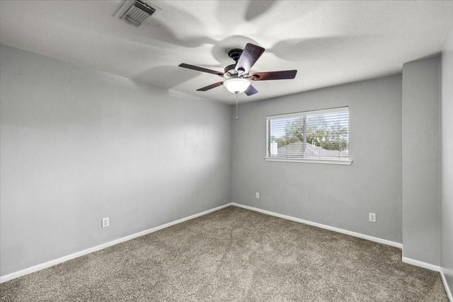 158 Bristol Bend Lane, Dickinson, TX 77539