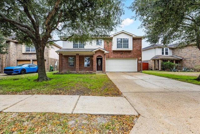 158 Bristol Bend Lane, Dickinson, TX 77539