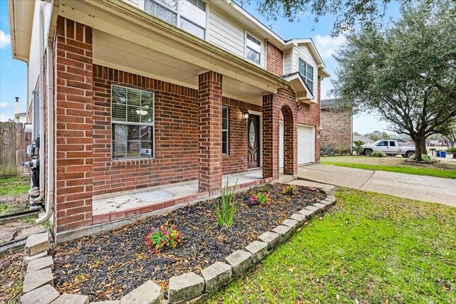 158 Bristol Bend Lane, Dickinson, TX 77539