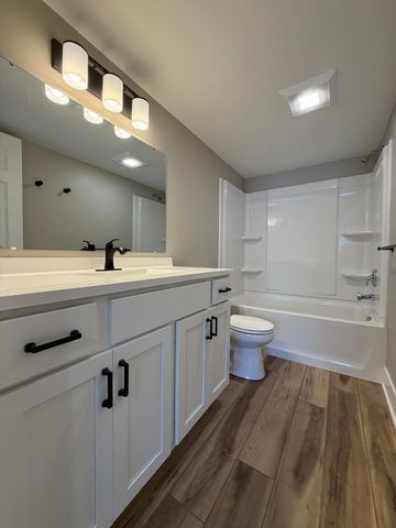 3325 9th Street, Muskegon, MI 49444