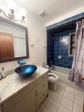3804 W HAMILTON AVENUE, Tampa, FL 33614