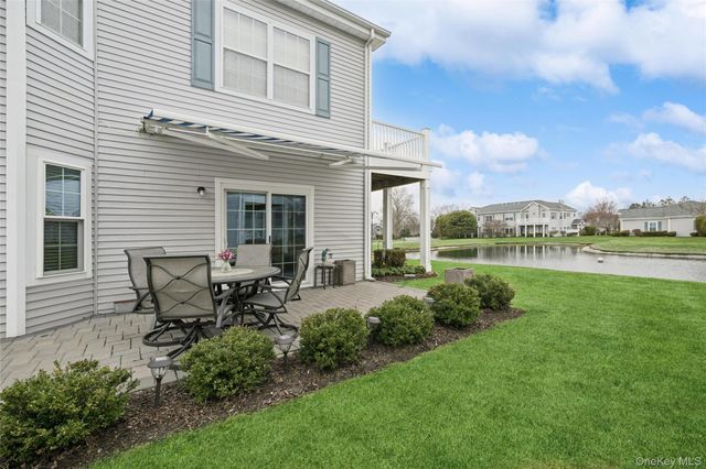 549 Highland Court, Moriches, NY 11955