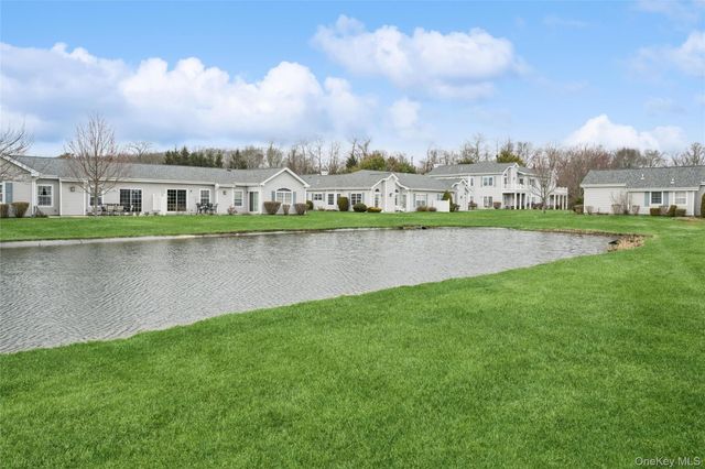 549 Highland Court, Moriches, NY 11955