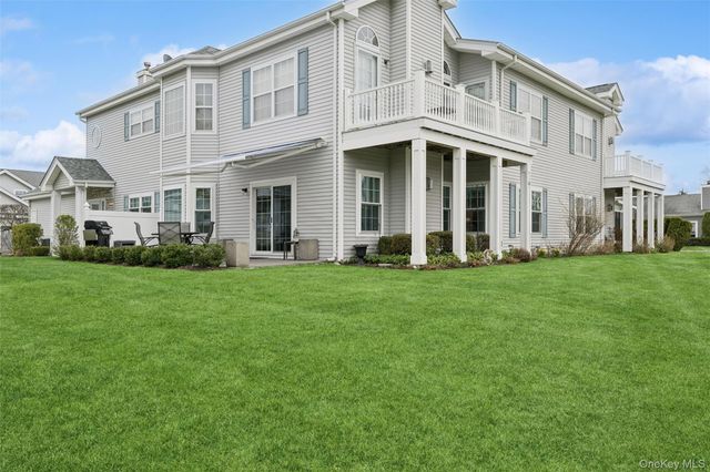 549 Highland Court, Moriches, NY 11955