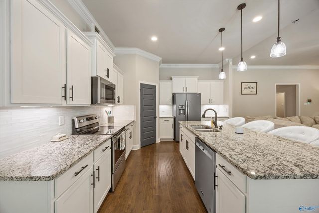 132 Midpark Drive, Meridianville, AL 35759