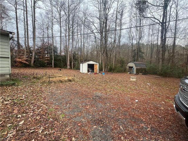 2141 Hosier RD, Suffolk, VA 23434