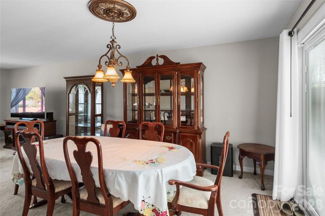 223 Vandyke Street, Kernersville, NC 27284