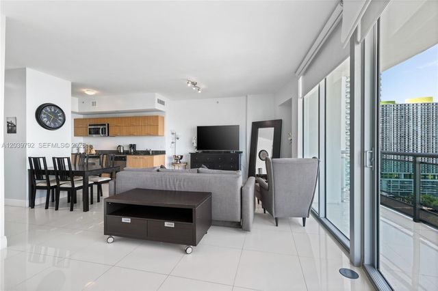 350 S Miami Ave 2815, Miami, FL 33130