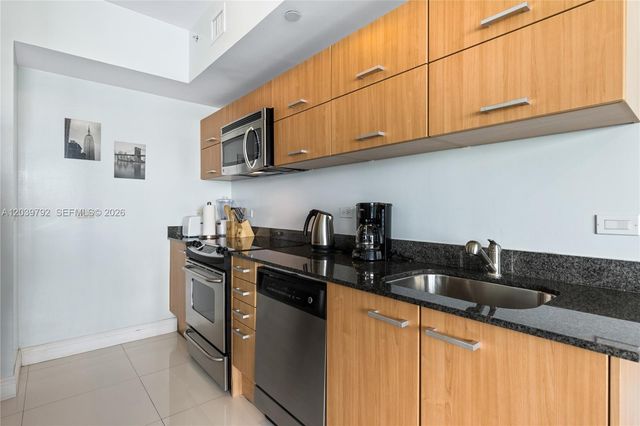 350 S Miami Ave 2815, Miami, FL 33130