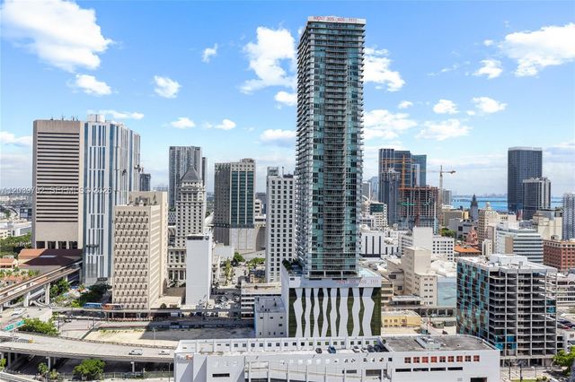 350 S Miami Ave 2815, Miami, FL 33130