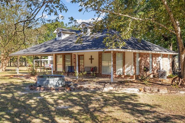 1867 Fm 2423, Grapeland, TX 75844