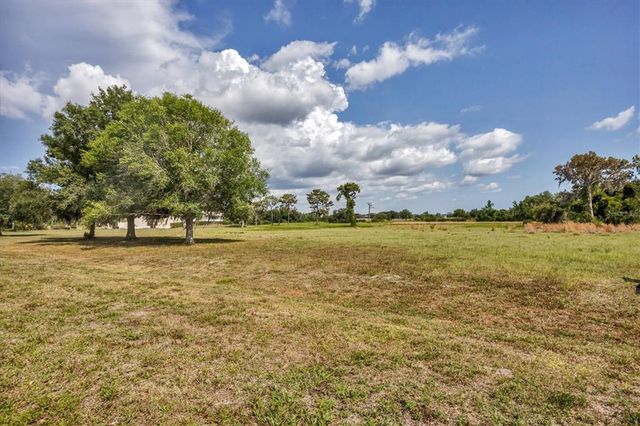15884 CUTTING HORSE TRAIL, Myakka City, FL 34251