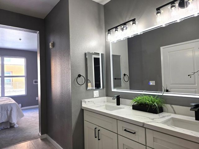 101 Crescent Way 2112, San Francisco, CA 94134