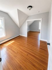 284 Massachusetts Avenue 3, Providence, RI 02905