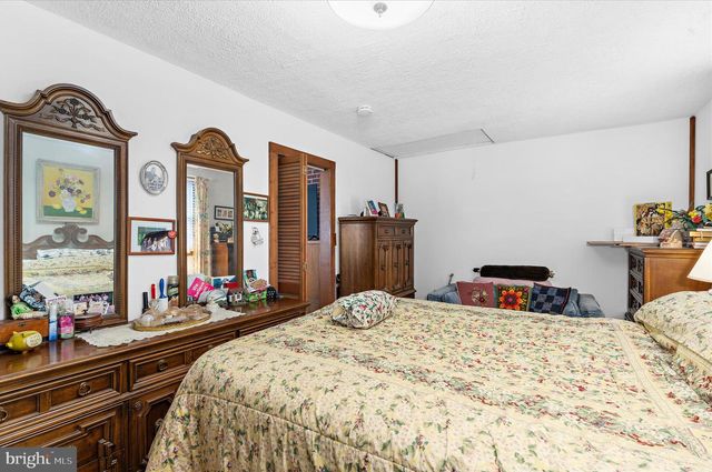 115 LOCKLEVEN DR, Severna Park, MD 21146