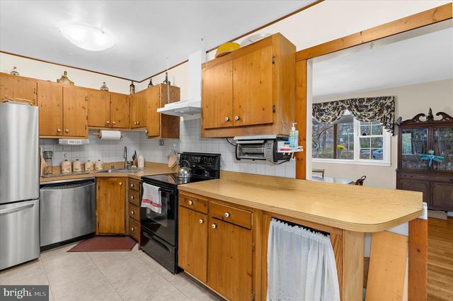 115 LOCKLEVEN DR, Severna Park, MD 21146