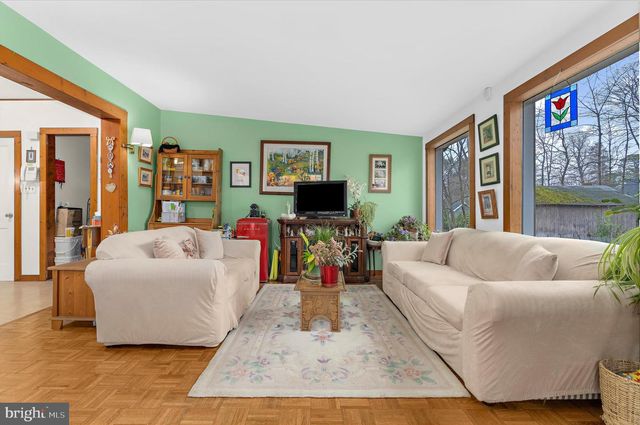 115 LOCKLEVEN DR, Severna Park, MD 21146