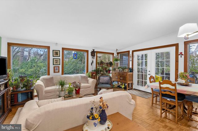 115 LOCKLEVEN DR, Severna Park, MD 21146