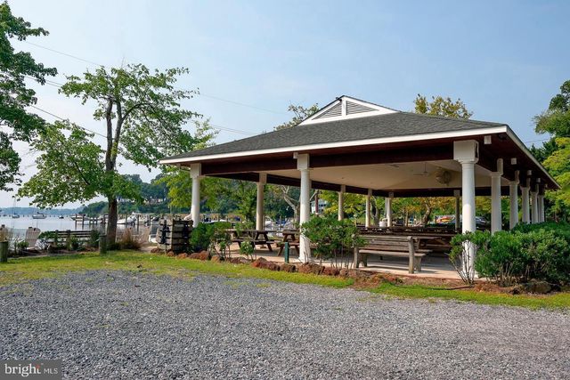 115 LOCKLEVEN DR, Severna Park, MD 21146