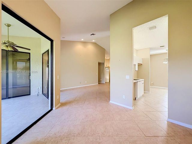 5454 Firenze Drive H, Boynton Beach, FL 33437