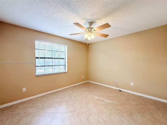 5454 Firenze Drive H, Boynton Beach, FL 33437