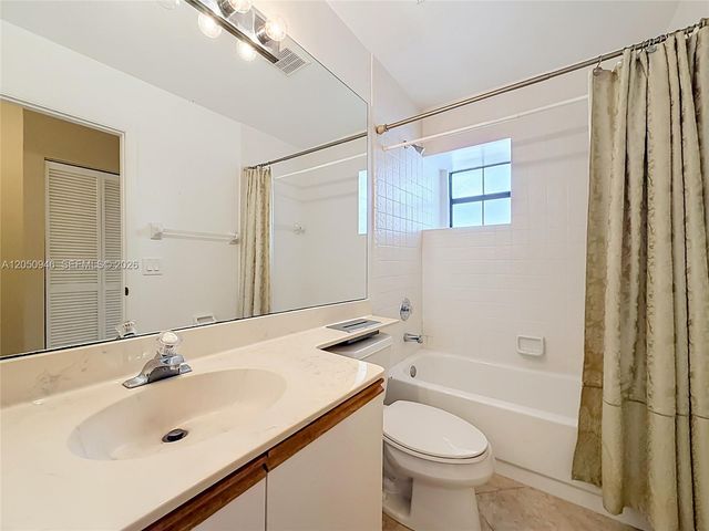 5454 Firenze Drive H, Boynton Beach, FL 33437