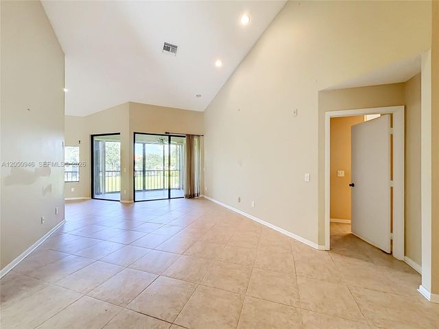 5454 Firenze Drive H, Boynton Beach, FL 33437
